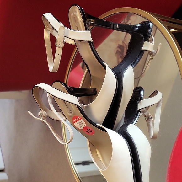 Womens two tone heels - Picture 7 of 8